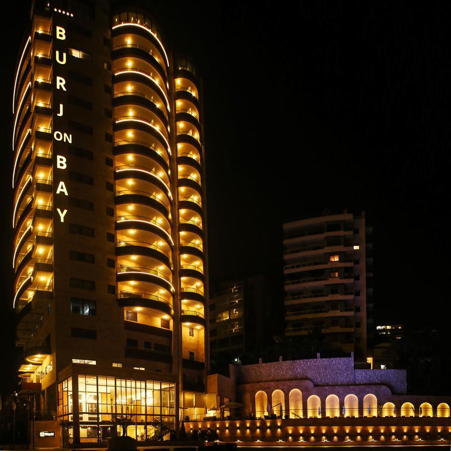 Burj On Bay Hotel Džunija Exteriér fotografie